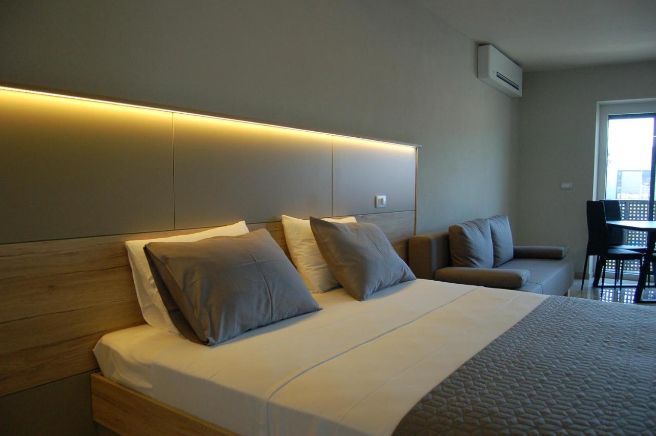 Rooms&Apartments Lisjak Koper Eksteriør bilde